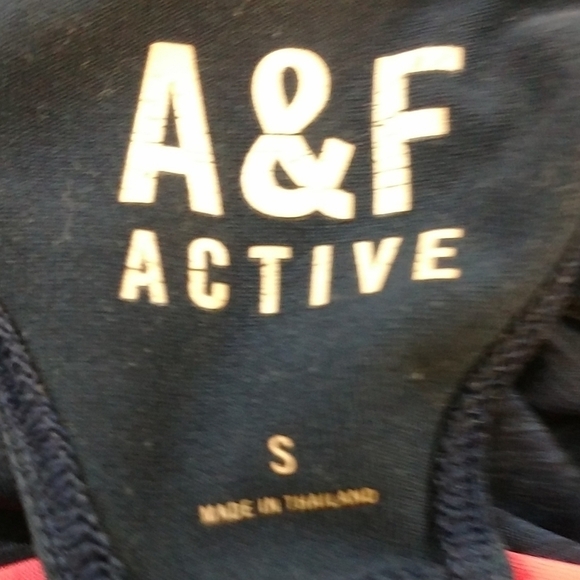 A&F Active Racer Back Tank w/ attached Sports Bra - Picture 6 of 6